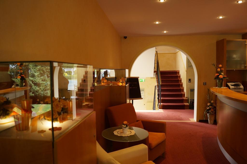 Hotel An Der Ilse Lemgo Exterior photo